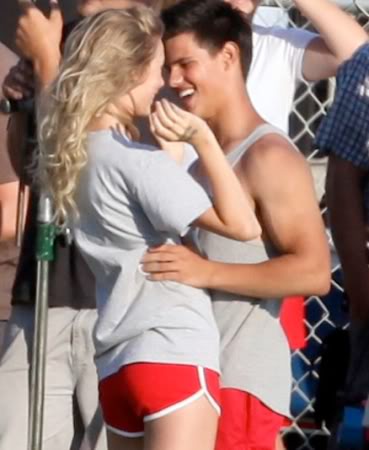 taylor swift and taylor lautner. Taylor Lautner e Taylor Swift
